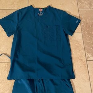 Dickies mens scrubs